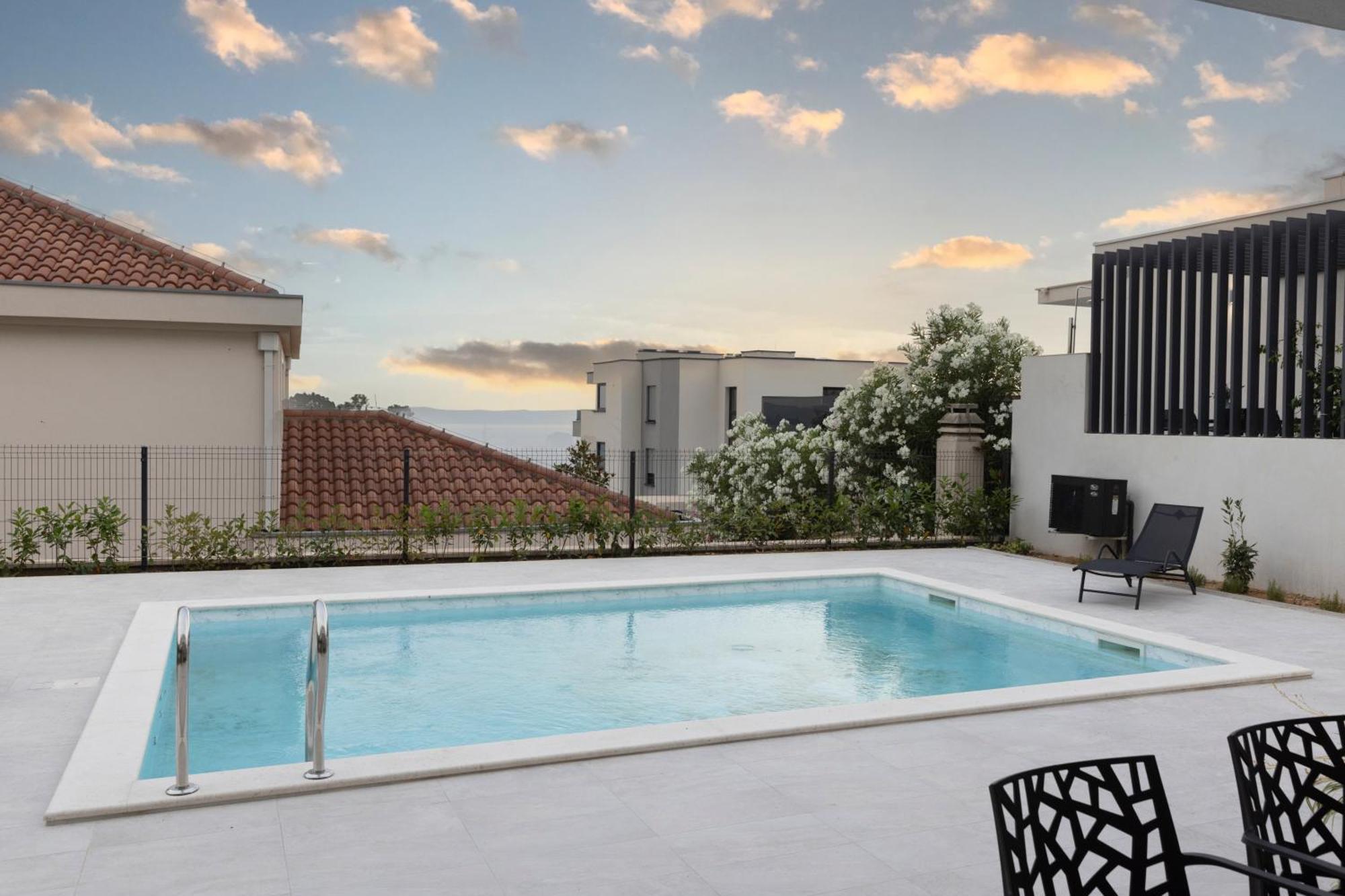 Silva Maris Apartments มาคาร์สกา ภายนอก รูปภาพ