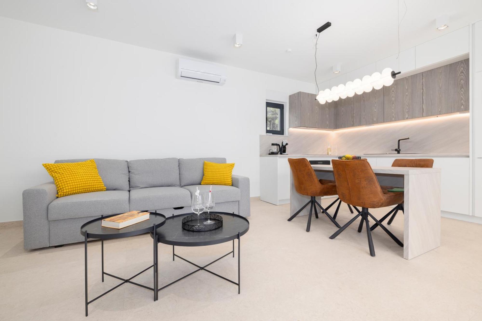 Silva Maris Apartments มาคาร์สกา ภายนอก รูปภาพ
