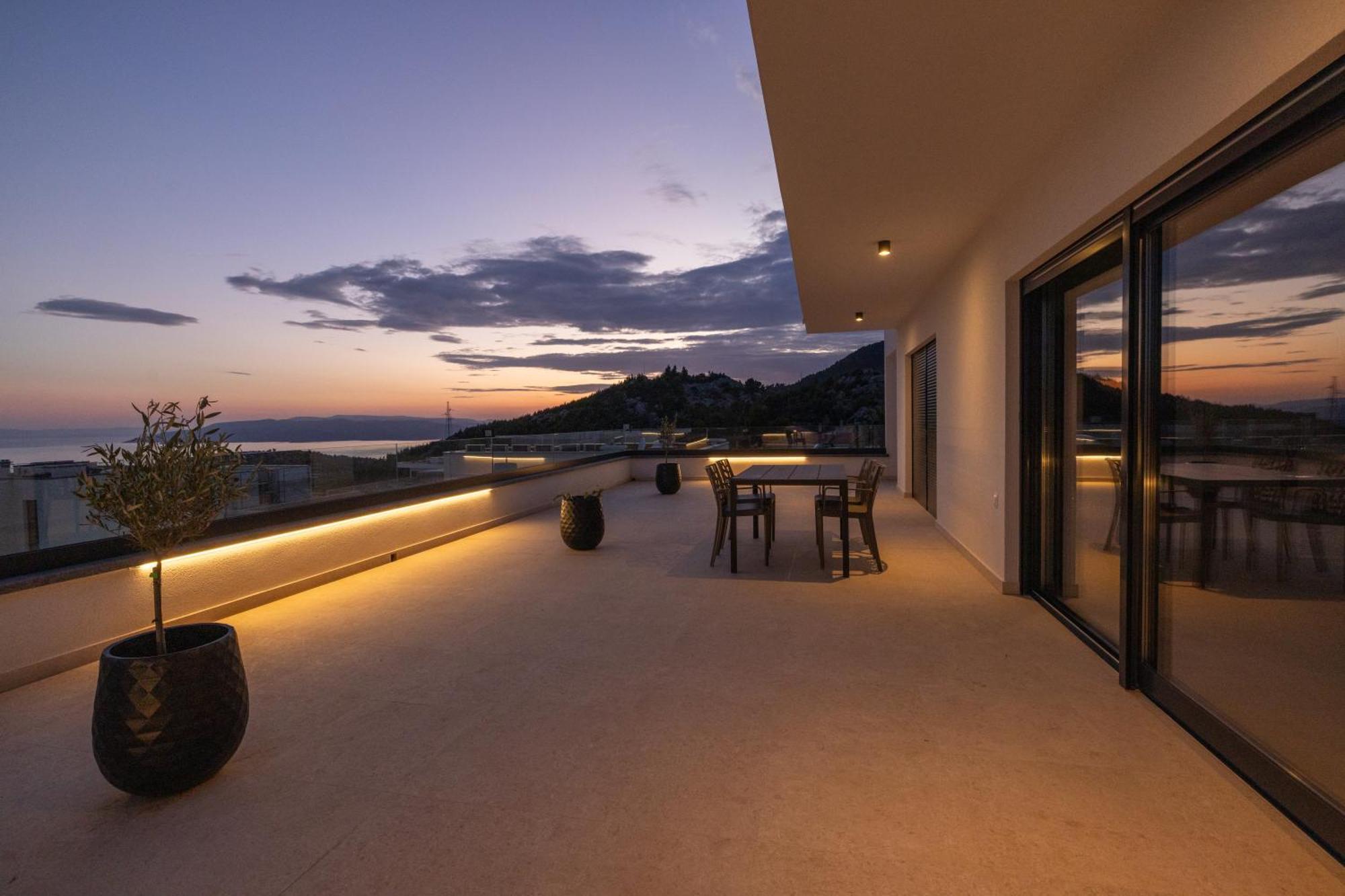 Silva Maris Apartments มาคาร์สกา ภายนอก รูปภาพ